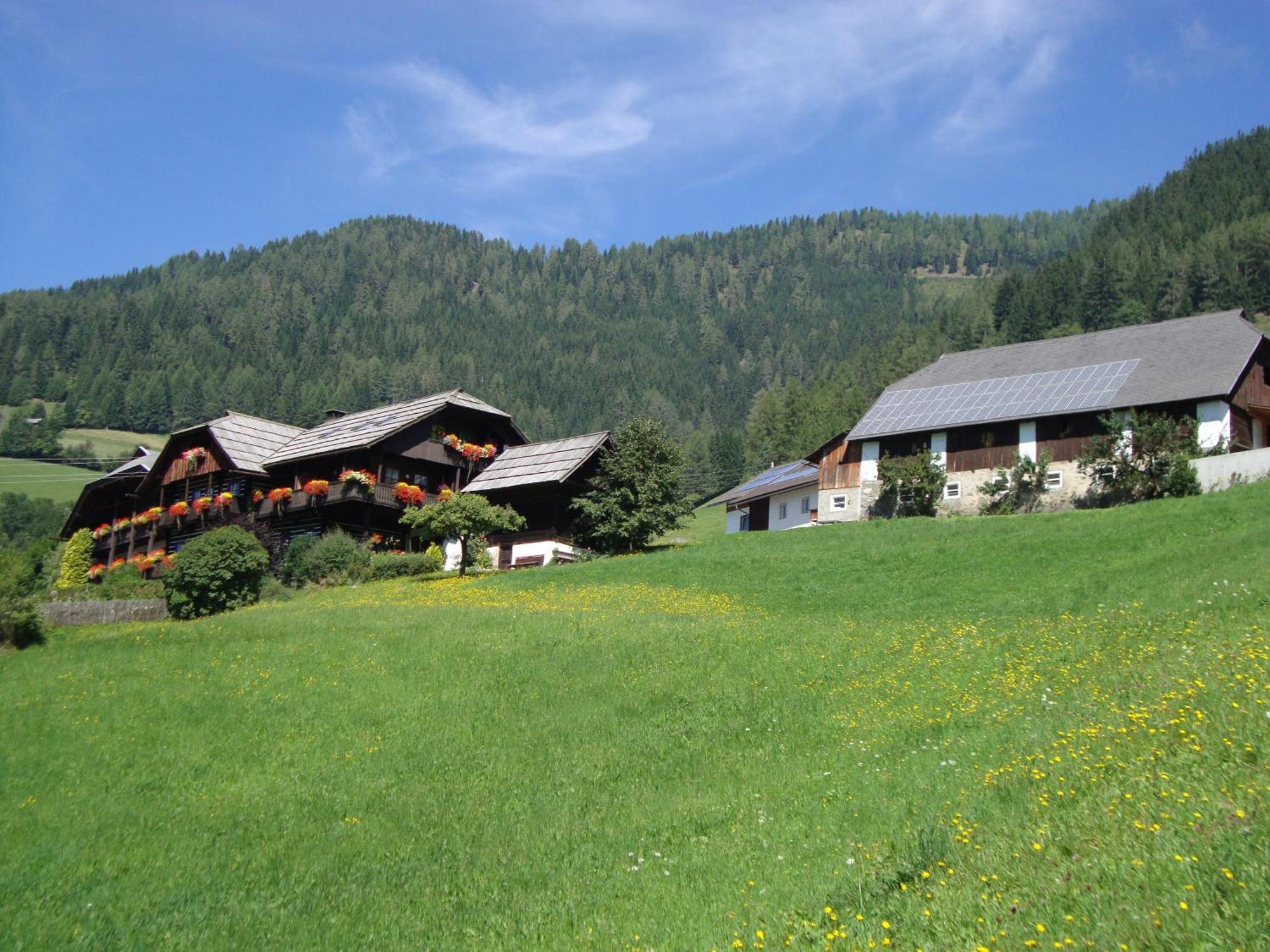 Kroenhof Otel Bad Kleinkirchheim Dış mekan fotoğraf